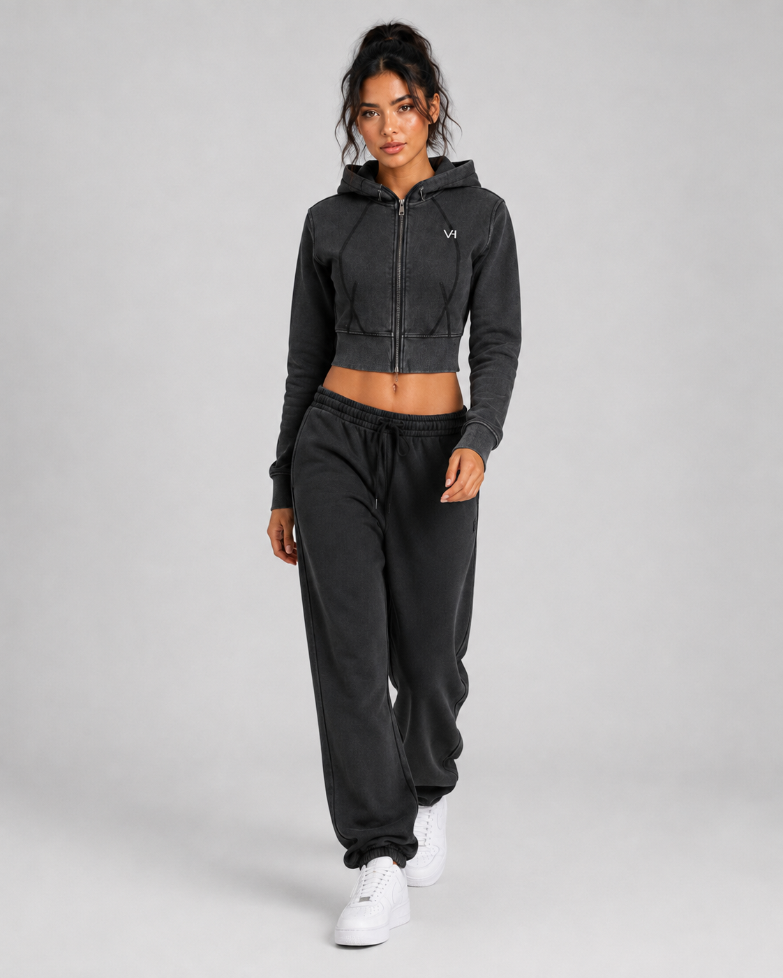 VORTH Heavyweight Vintage-Washed Cropped Hoodie